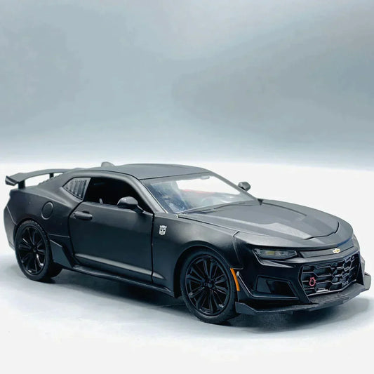 Diecast Chevrolet Camaro With Light 1:24 Scale