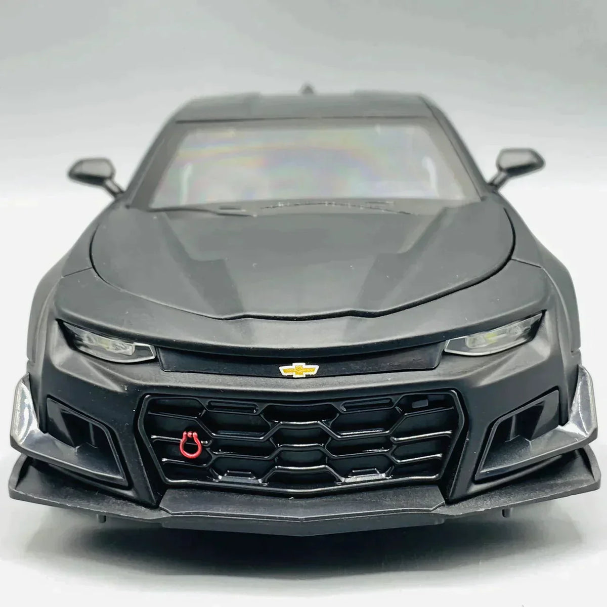 Diecast Chevrolet Camaro With Light 1:24 Scale